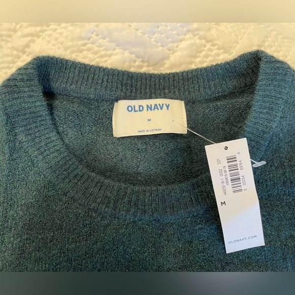 Old Navy BRAND NEW Crew Neck Sweater - Picture 3 of 7